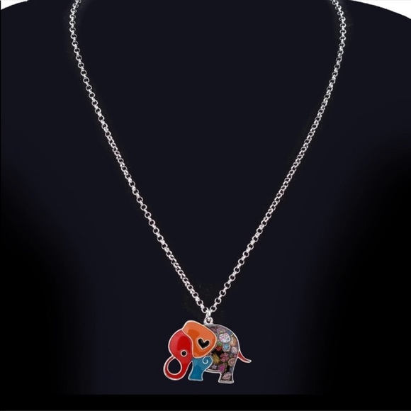 🌟 Enamel Elephant Necklace - Picture 4 of 5